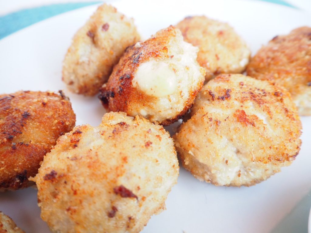 Garlic Chicken and Cheese Nuggets - This Is Cooking for Busy MumsThis ...