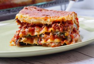 Beef and Bacon Lasagna - This Is Cooking for Busy MumsThis Is Cooking ...